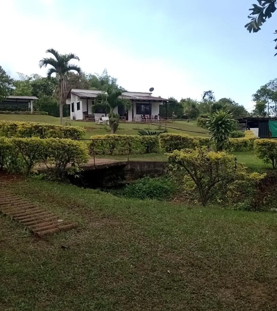 Finca San Vicente Villa Cali 0*,  Colombia